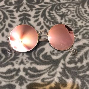 American Eagle Circular Sunglasses